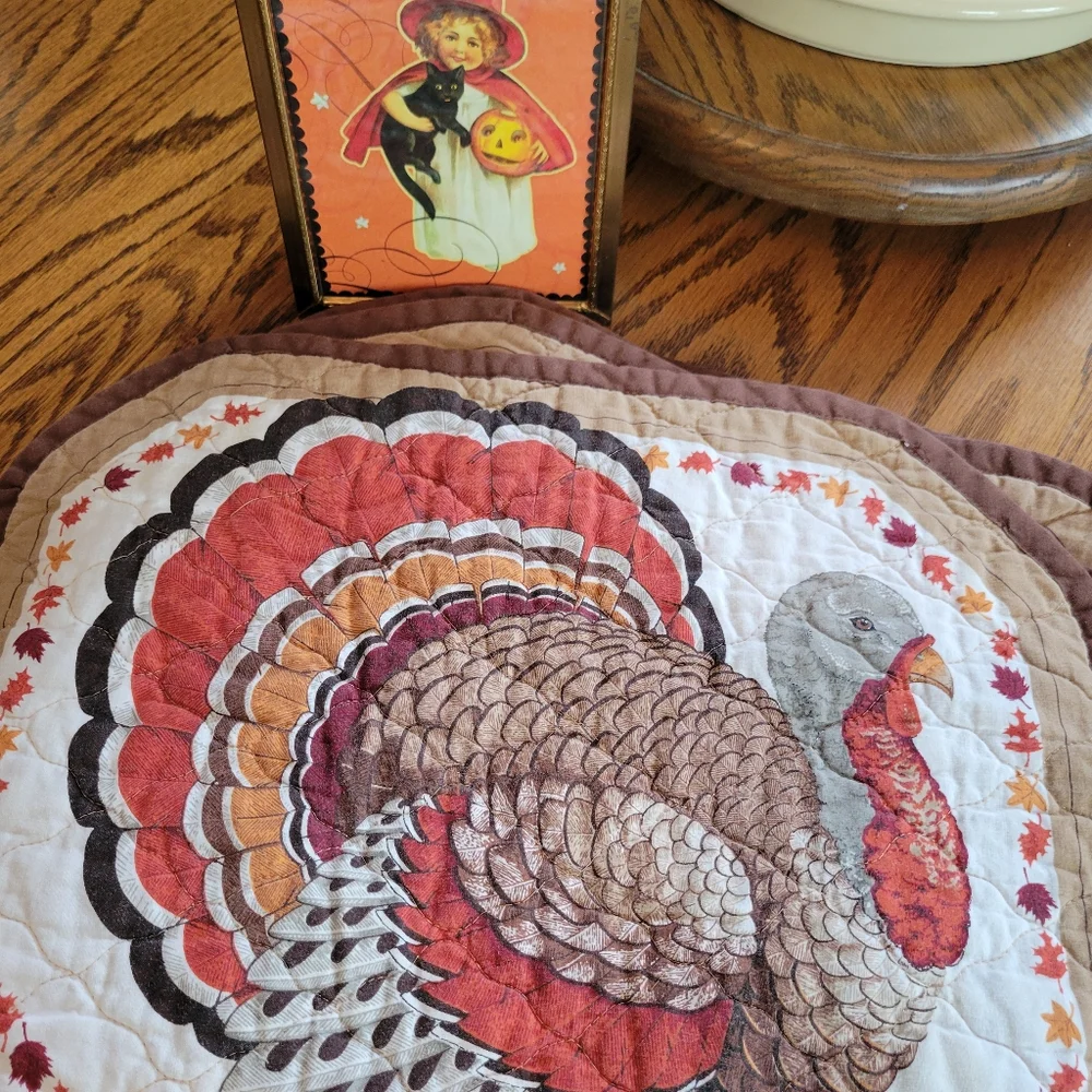 Quilted Turkey Placemats (6) Handmade Autumn Theme Leaves Farmhouse Cottage